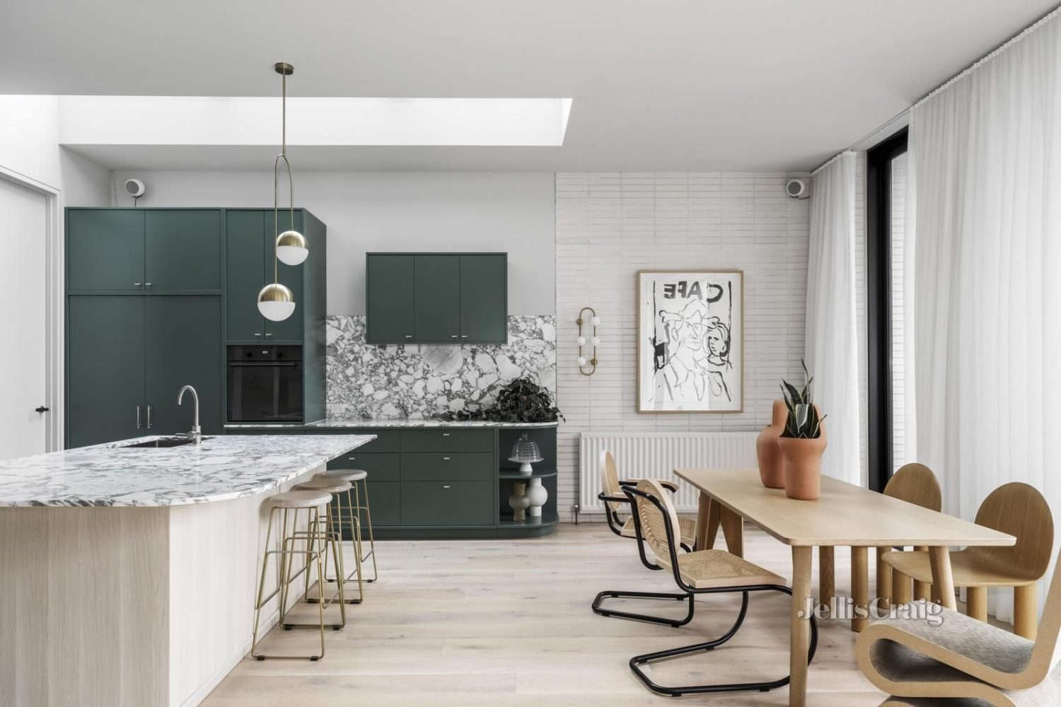 Renovate, repair or do nothing: Tips on getting your property ready for sale Renovate, repair or do nothing: Tips on getting your property ready for sale