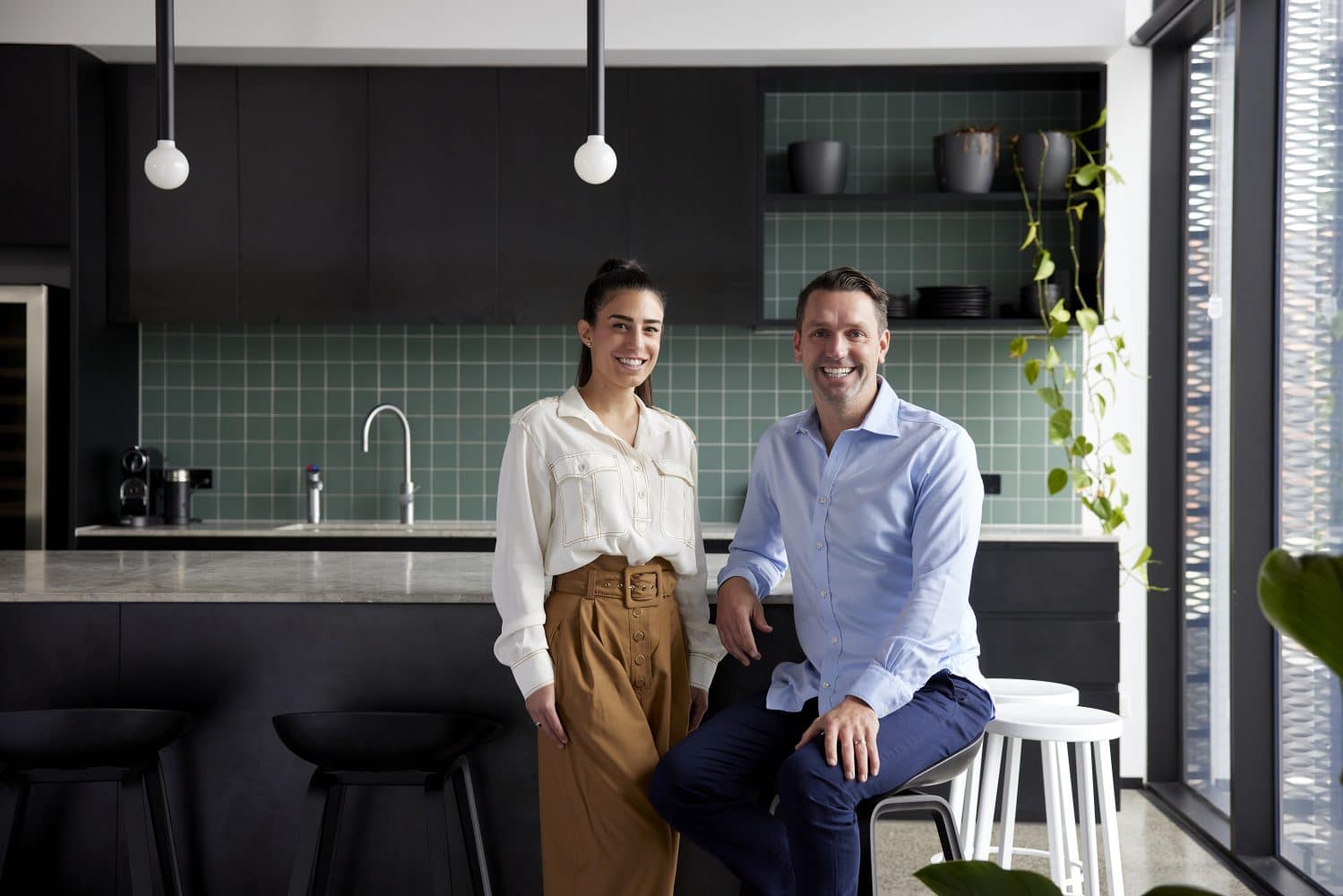 220406_DM_Entourage-0029 220406_DM_Entourage-0029